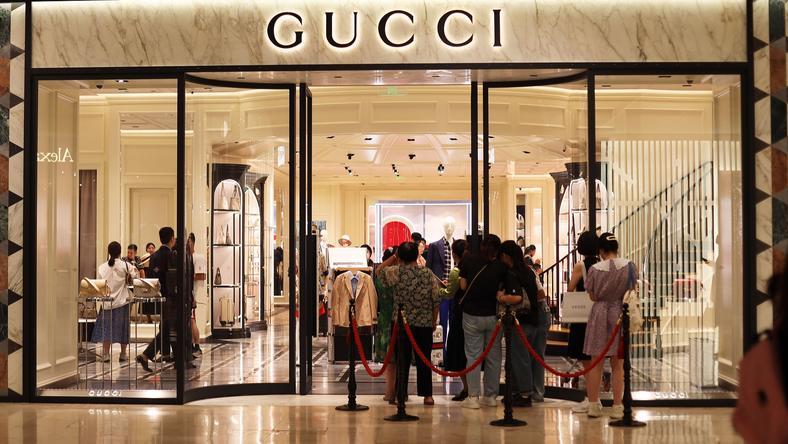 2024年每个季度收入都在下滑,Gucci真卖不动了?